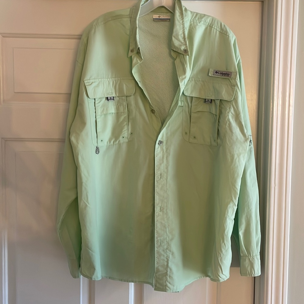 Columbia fishing shirt